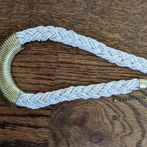 Chunky white necklace